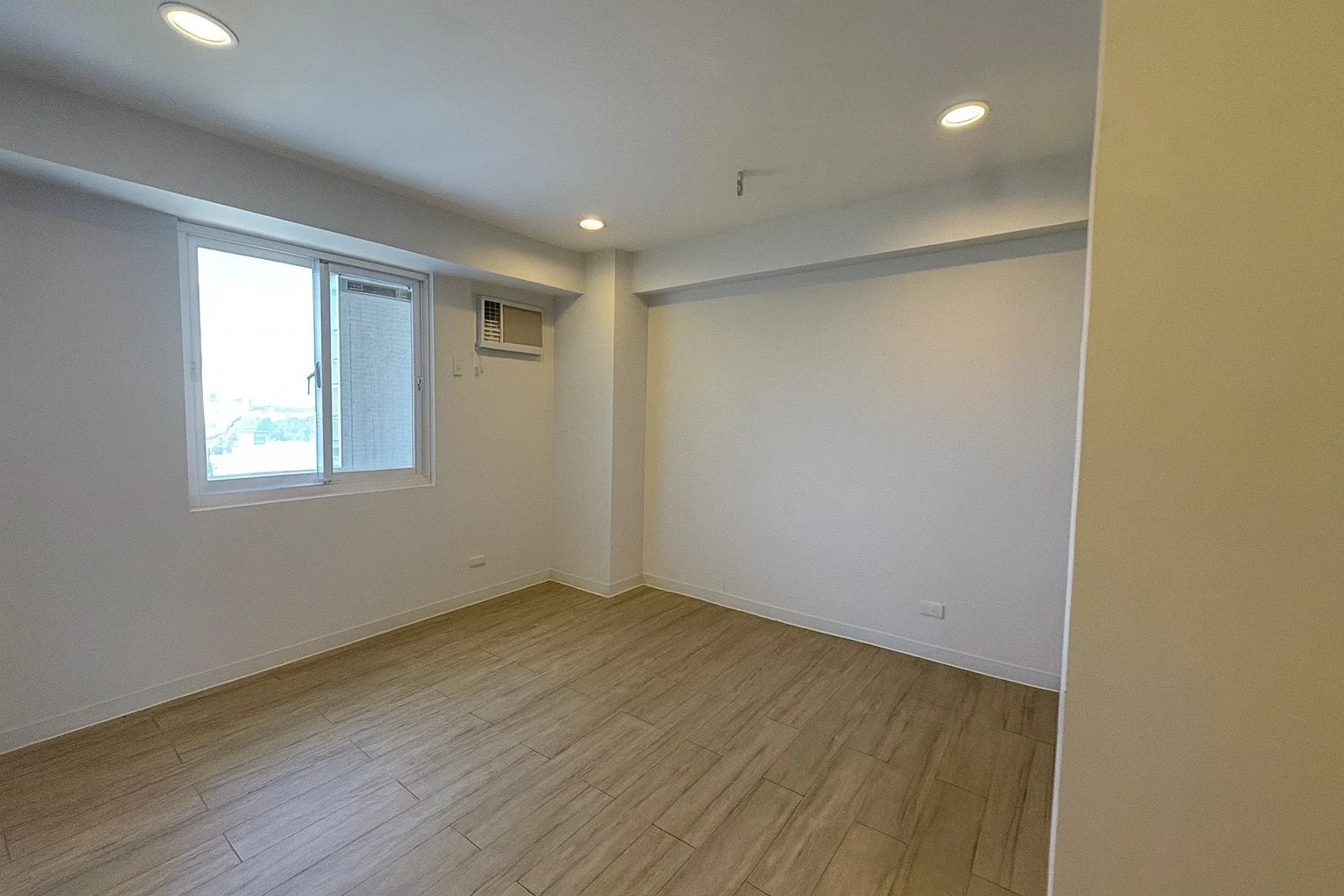 Line Album 港都高樓邊間景觀美3房 260116 16